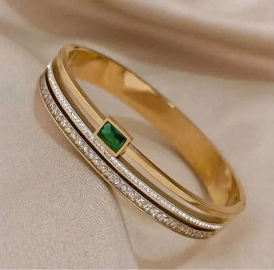 Emerald Stone Bangle