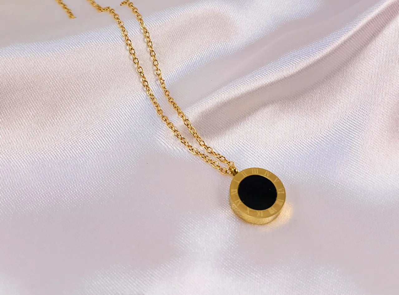Roman Necklace